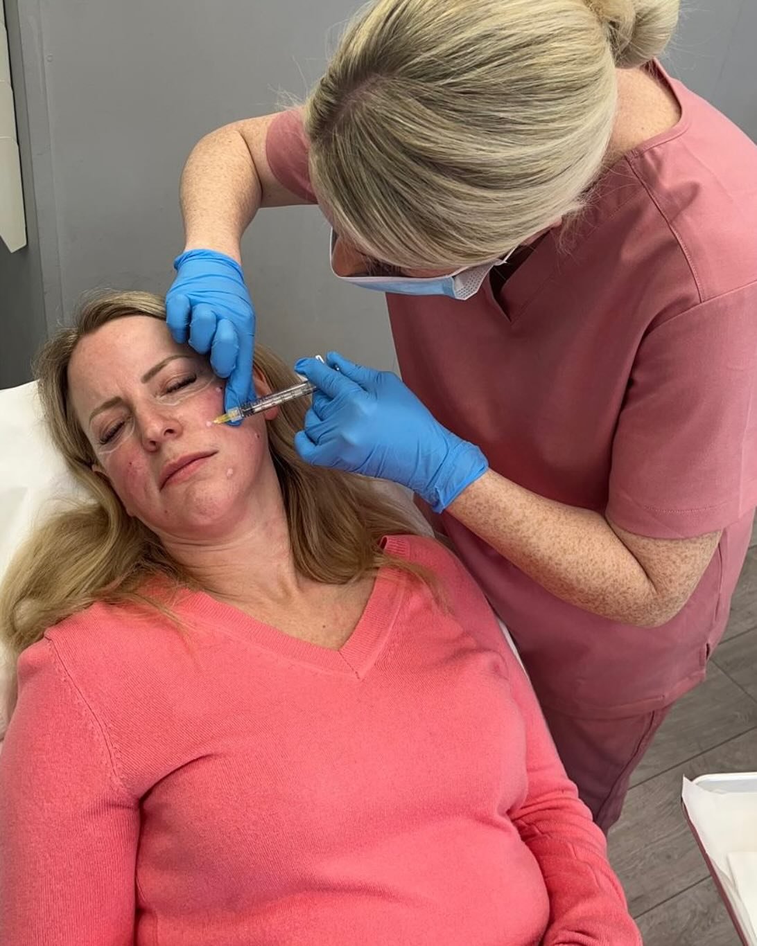 Nurse-led aesthetic treatment in a clinical setting